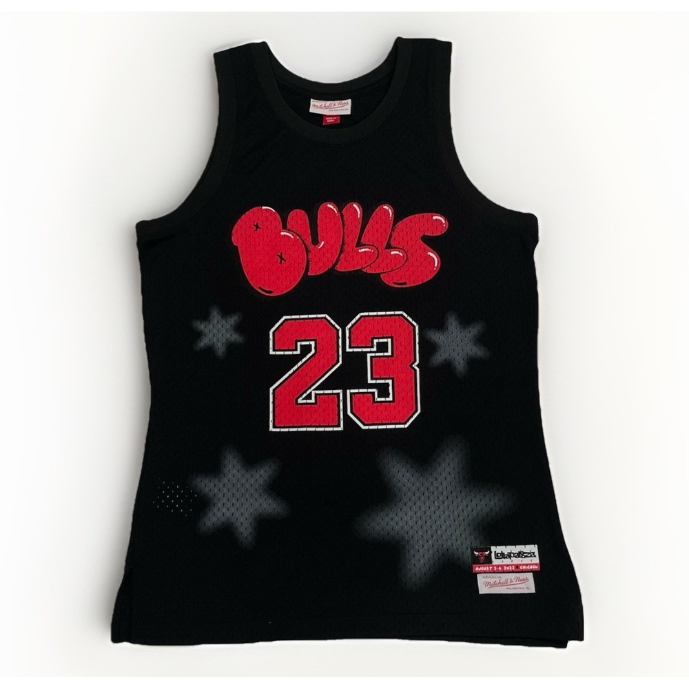 Chicago Bulls X Lalapalooza Jersey #23 Bubble Letters Stars Size Small EUC
